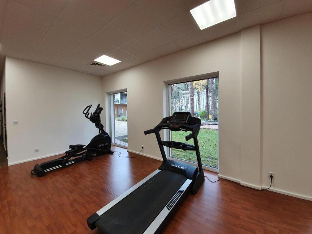 Dwie Sosny Apartamenty Przy Plazy - Sauna, Jacuzzi, Silownia, Bawialnia - 365Pam أوسترونيه مورسكية المظهر الخارجي الصورة