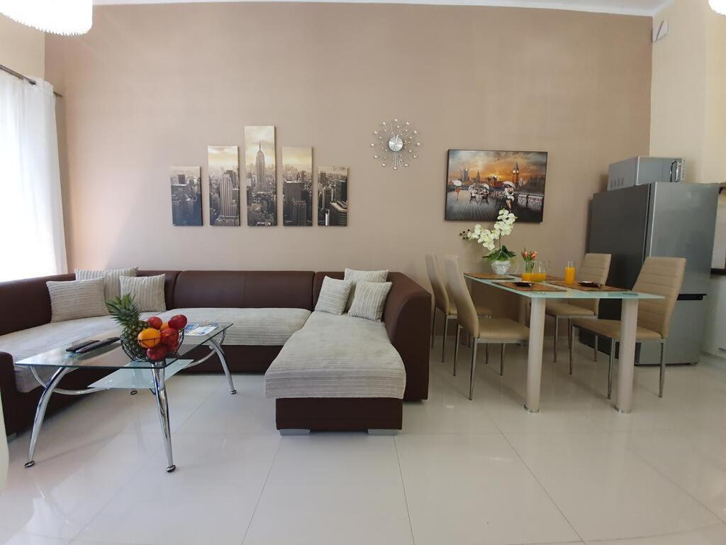 Dwie Sosny Apartamenty Przy Plazy - Sauna, Jacuzzi, Silownia, Bawialnia - 365Pam أوسترونيه مورسكية المظهر الخارجي الصورة