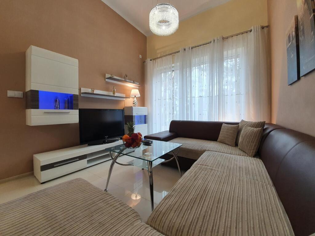 Dwie Sosny Apartamenty Przy Plazy - Sauna, Jacuzzi, Silownia, Bawialnia - 365Pam أوسترونيه مورسكية المظهر الخارجي الصورة