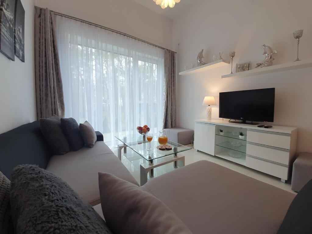 Dwie Sosny Apartamenty Przy Plazy - Sauna, Jacuzzi, Silownia, Bawialnia - 365Pam أوسترونيه مورسكية المظهر الخارجي الصورة